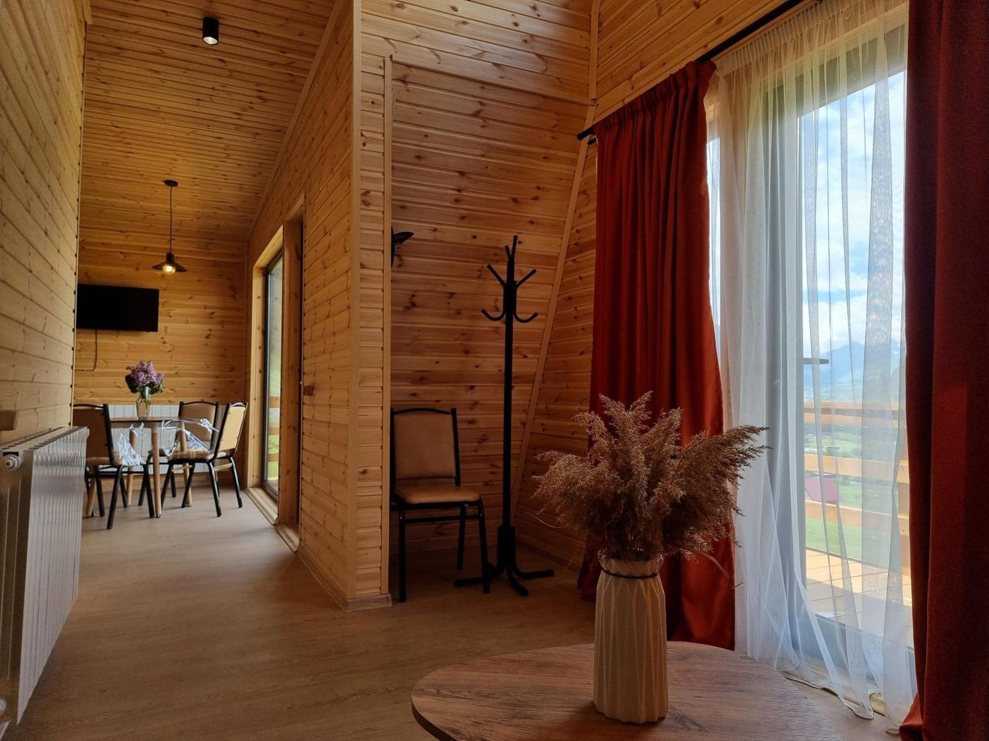 Memory Hut_Kazbegi Apartment ภายนอก รูปภาพ